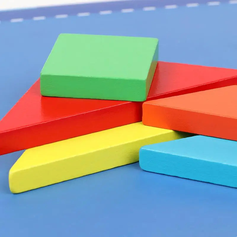 Wooden Magnetic Tangram Book – Montessori Educational Toy  كتاب تانجرام خشبي مغناطيسي – لعبة تعليمية للأطفال